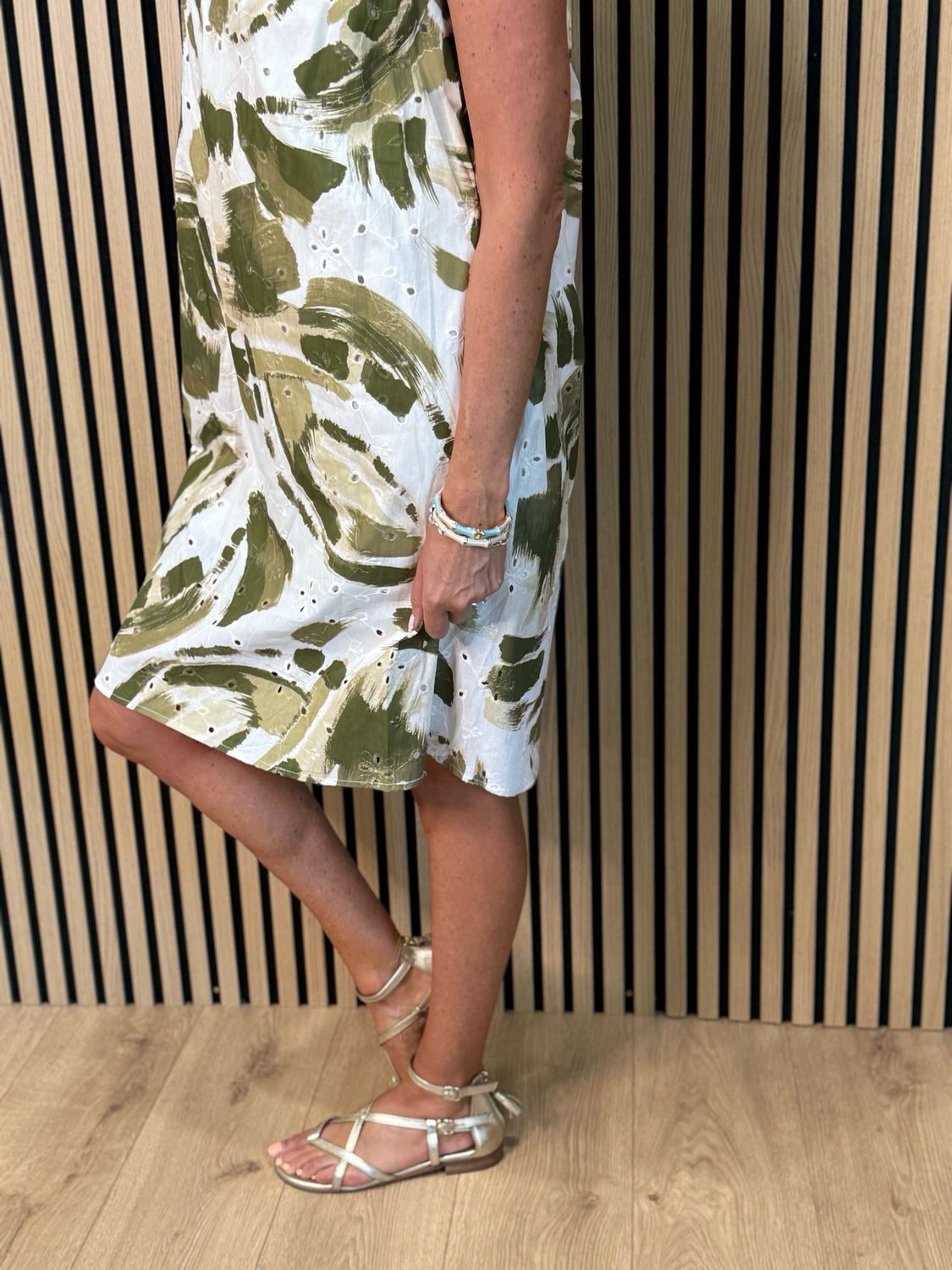 Zara - Floral Detail Dress - Khaki