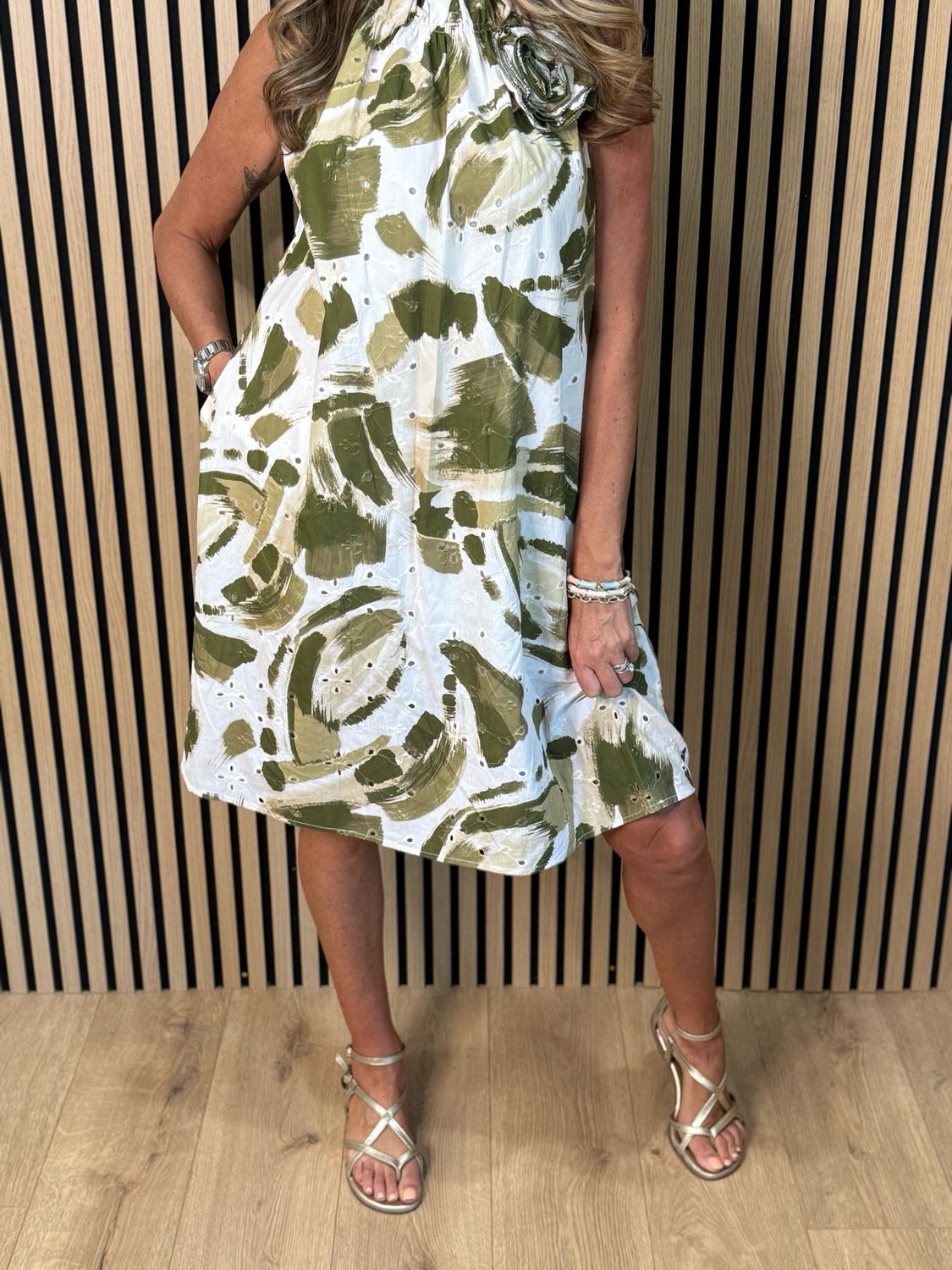 Zara - Floral Detail Dress - Khaki