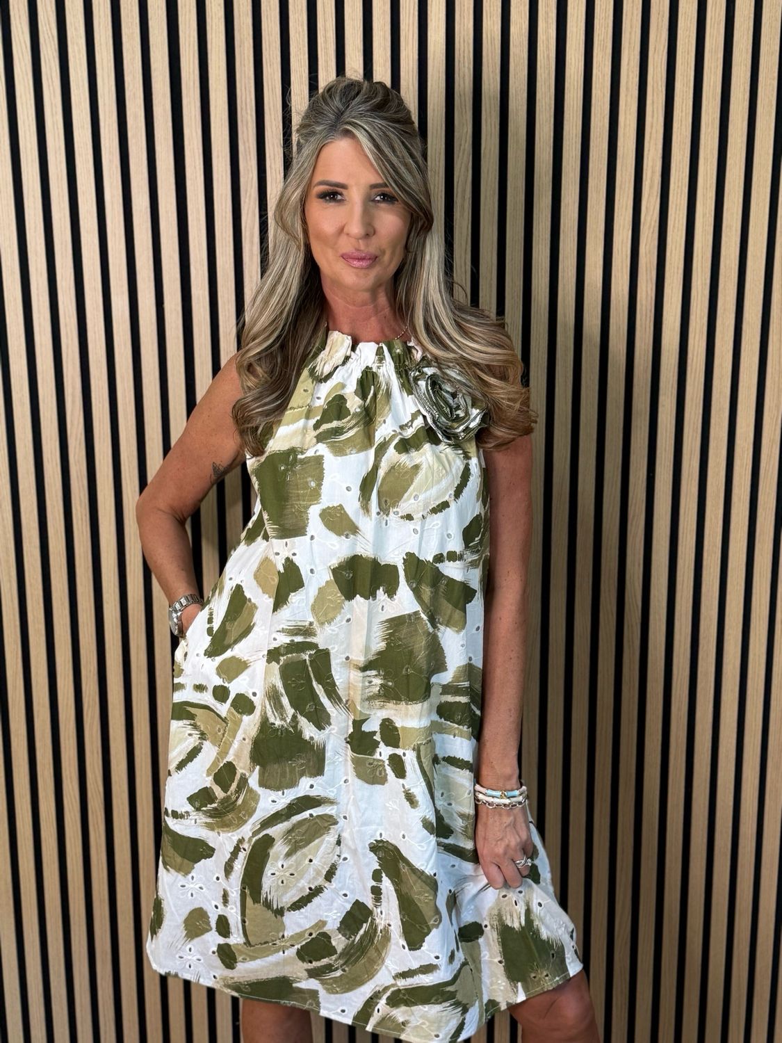 Zara - Floral Detail Dress - Khaki