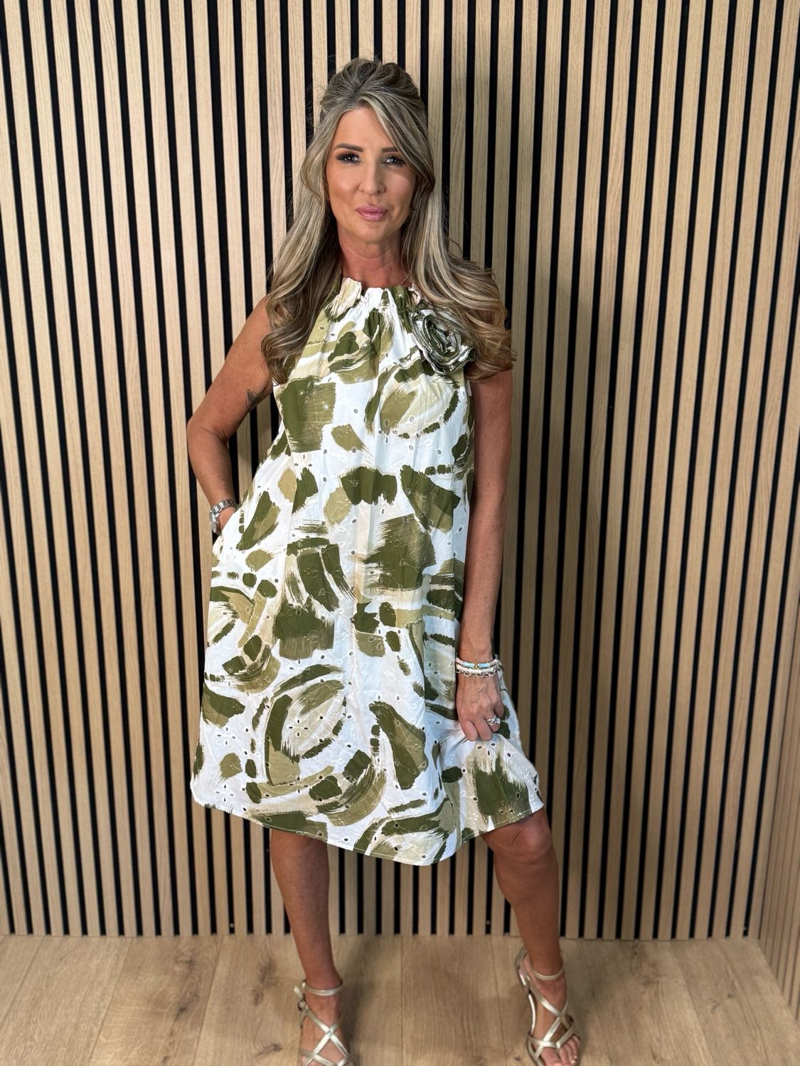 Zara - Floral Detail Dress - Khaki