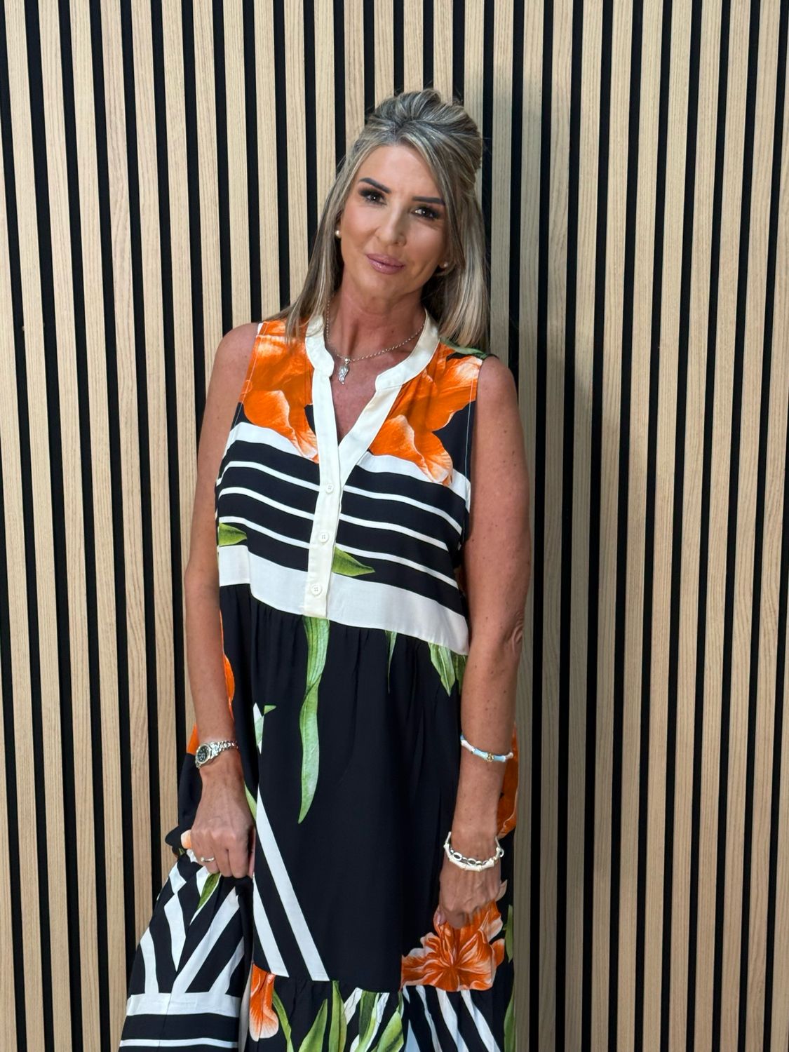 Tropical Stripe Print Sleeveless Midi Dress - Black/Orange