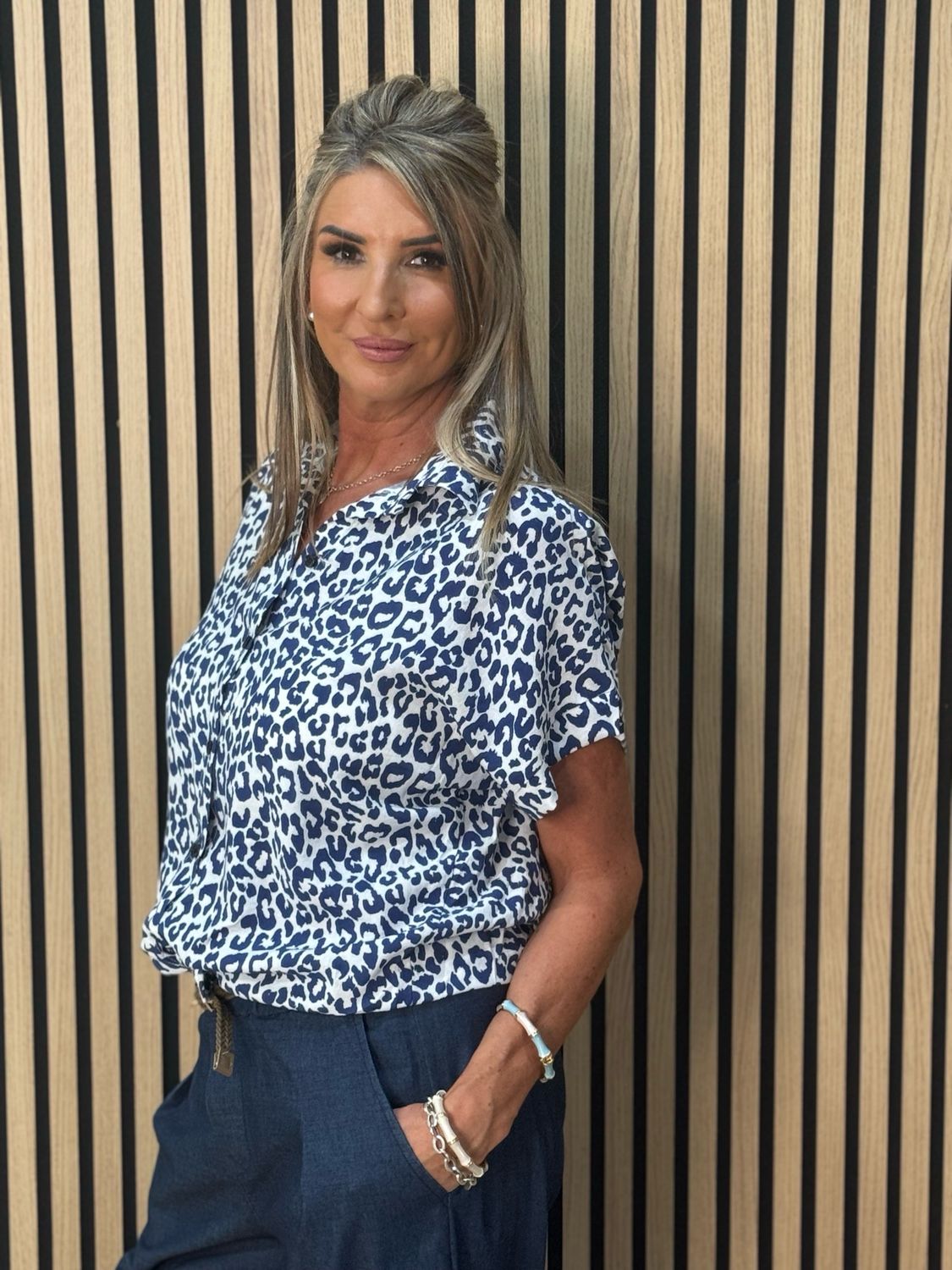 Luna - Leopard Print Button Shirt - Blue/White