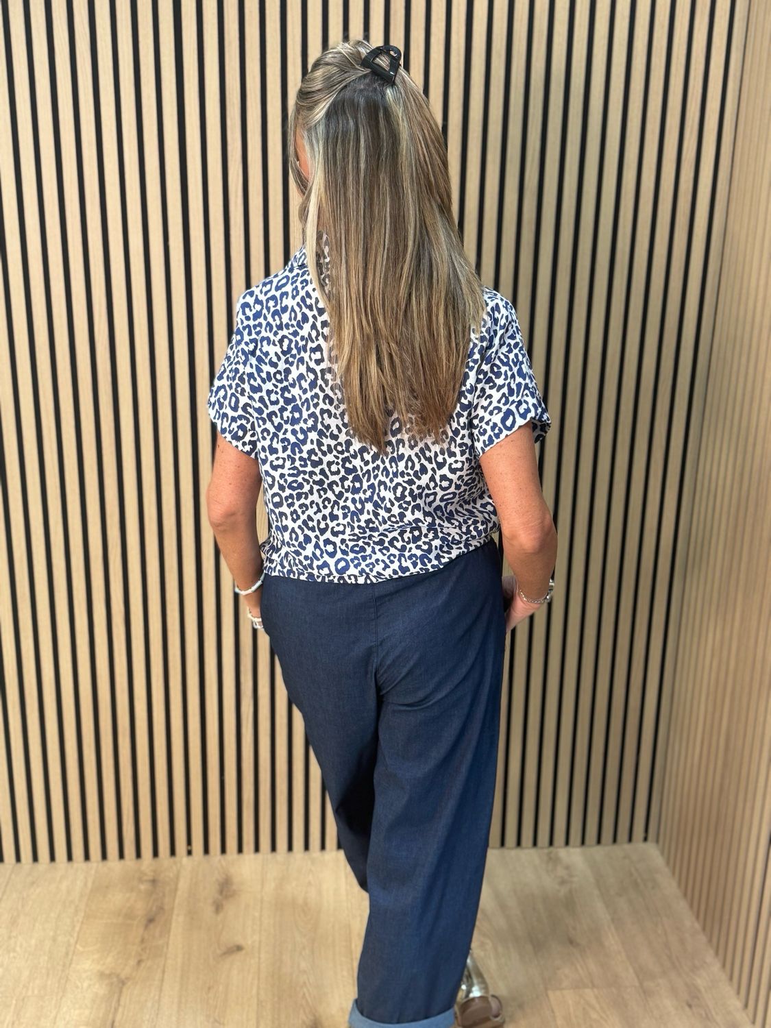 Luna - Leopard Print Button Shirt - Blue/White