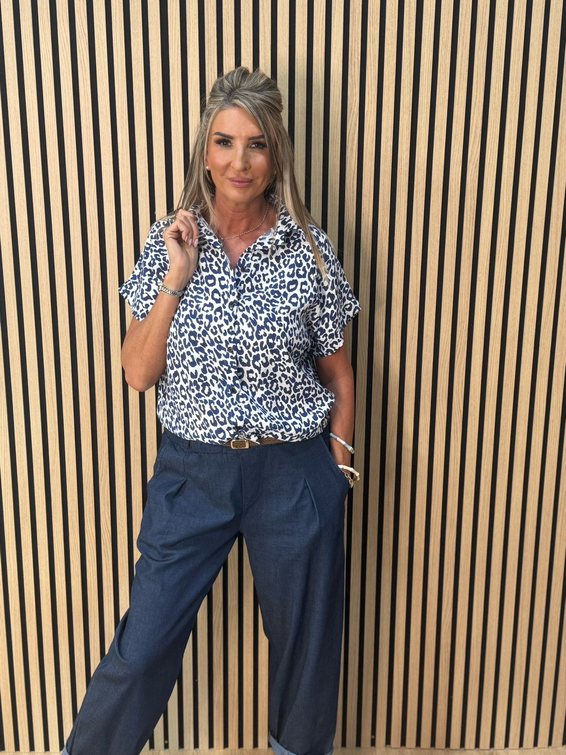 Luna - Leopard Print Button Shirt - Blue/White