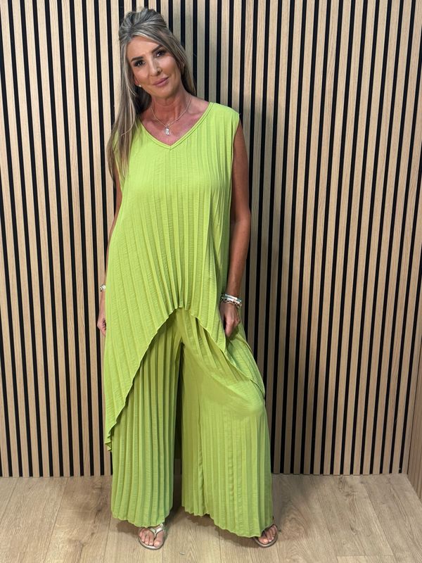 Sophia Pleated Trouser Suit - Lime
