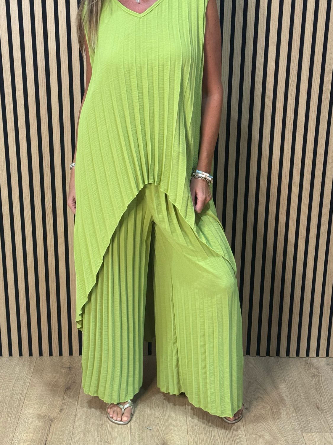 Sophia Pleated Trouser Suit - Lime
