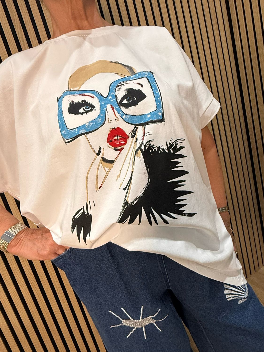 Oversized Fashion Print T-Shirt - White