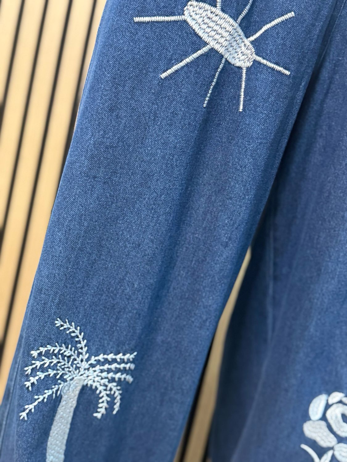 Embroidered Wide Leg Denim Jeans - Blue