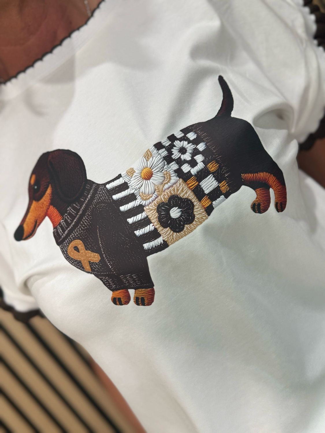 Sausage Dog Print T-Shirt - White/Brown