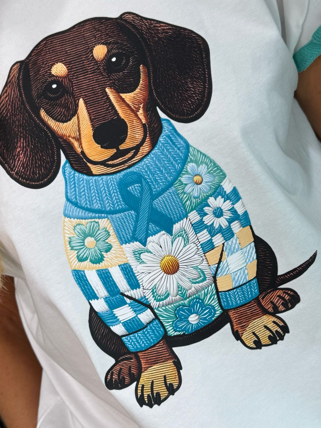 Sausage Dog Print T-Shirt - White/Aqua