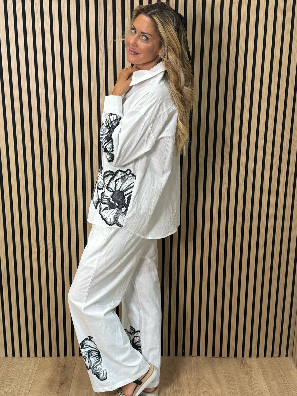 Floral Embroidered Trouser Suit Set - White