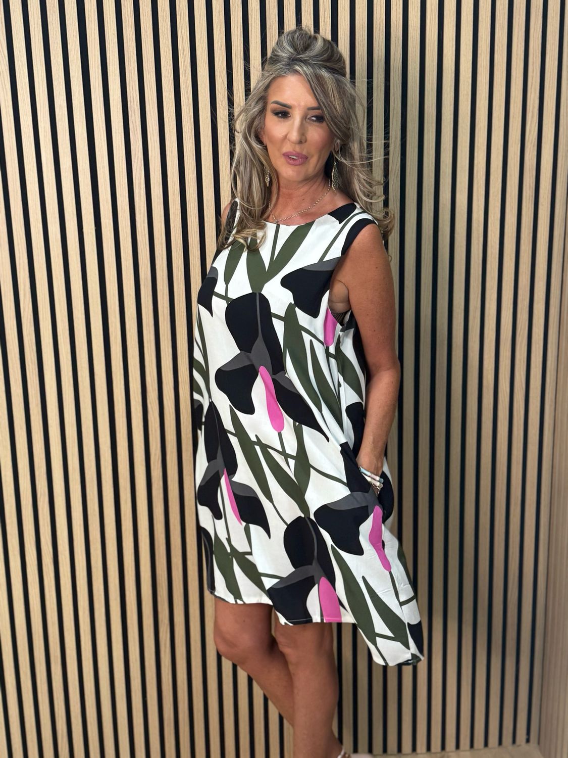 Floral Sleeveless Tunic Dress - Cream/Khaki/Fuchsia