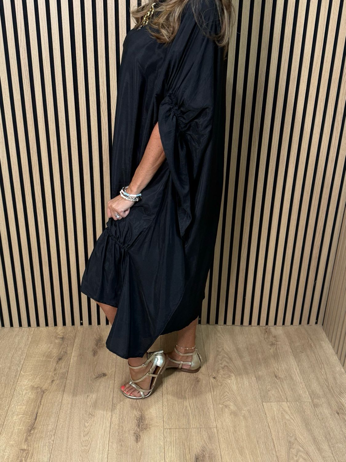 Effortless Oversized Shimmer Dress - Black