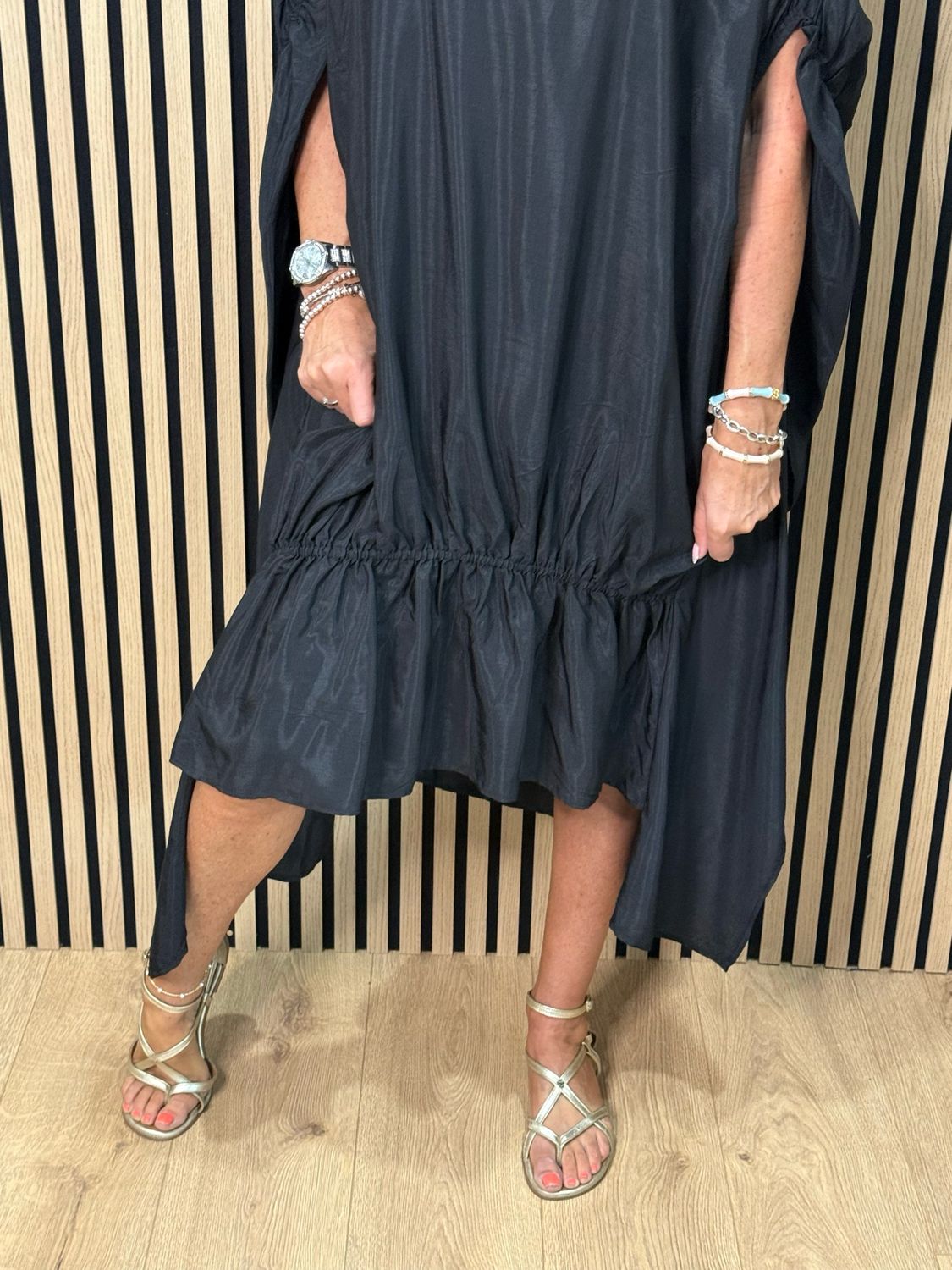 Effortless Oversized Shimmer Dress - Black