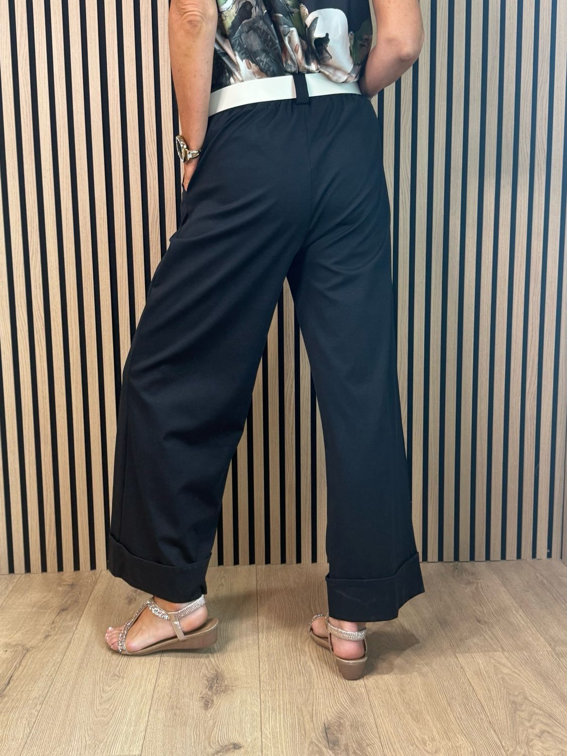 Wide Leg Tailored Trousers - Black