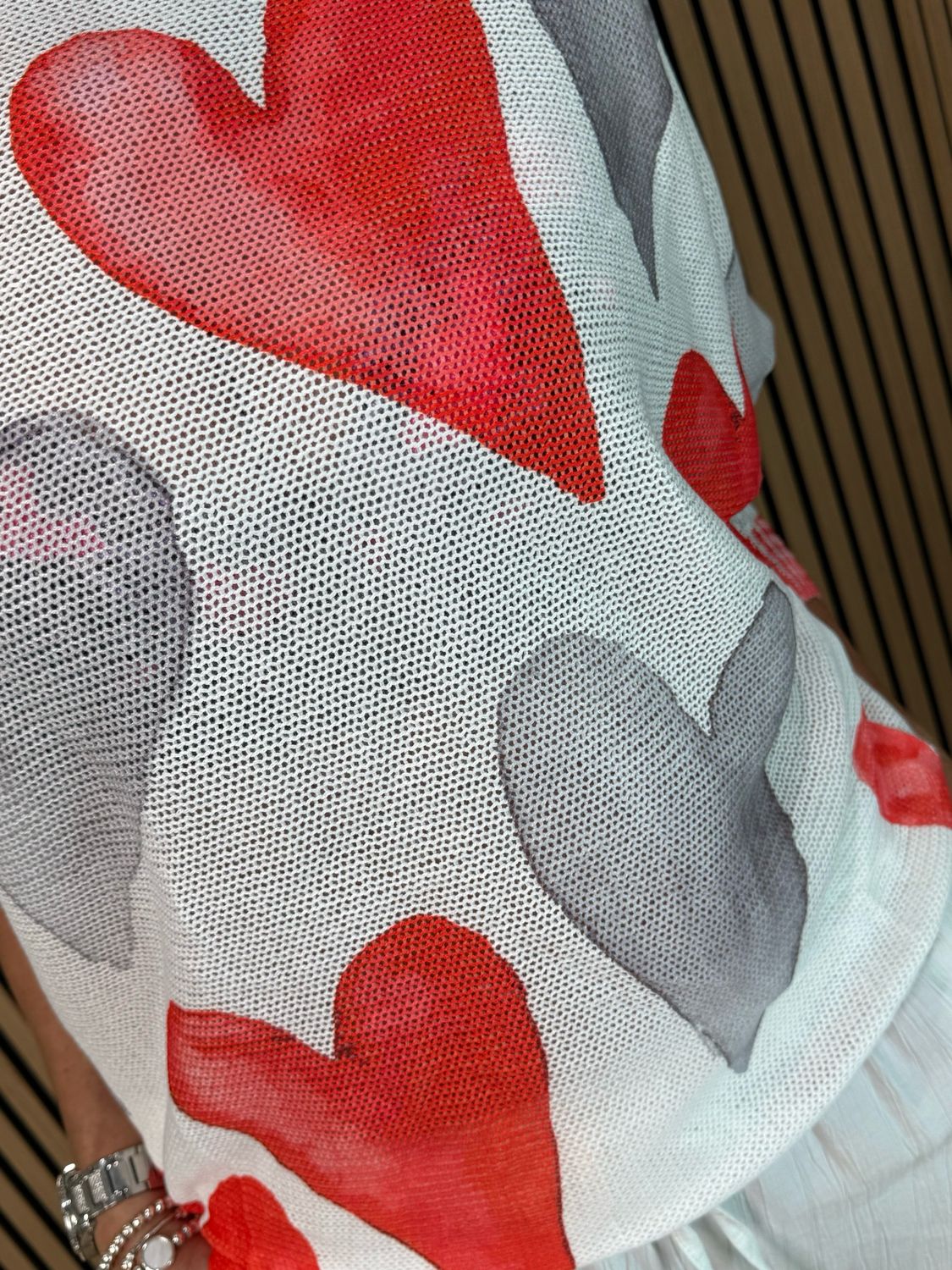 Heart Print Lightweight Knit Jumper - White/Grey/Red