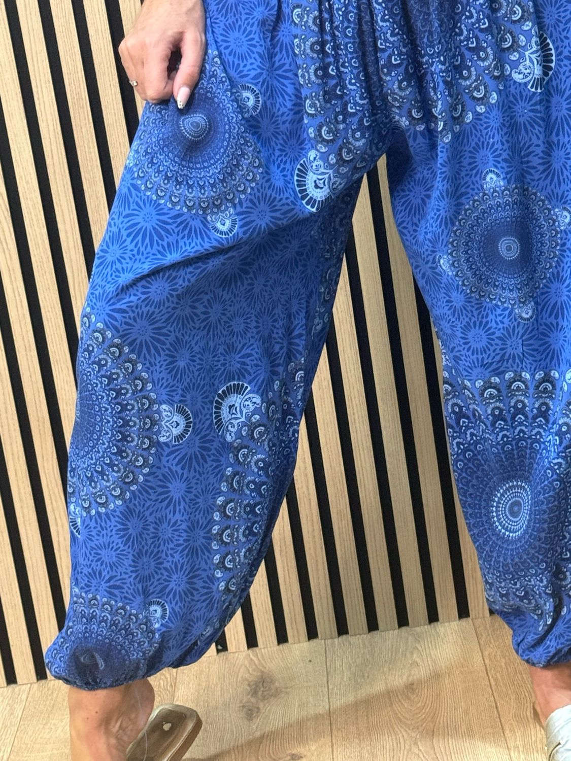 Relaxed Printed Harem Pants - Royal Blue