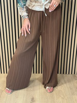 Wide Leg Pleated Trousers - Chocolate