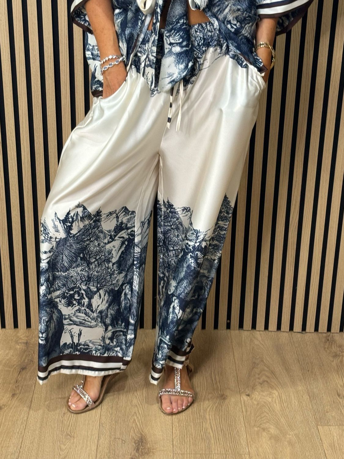 Printed Satin Co-Ord Set - Navy