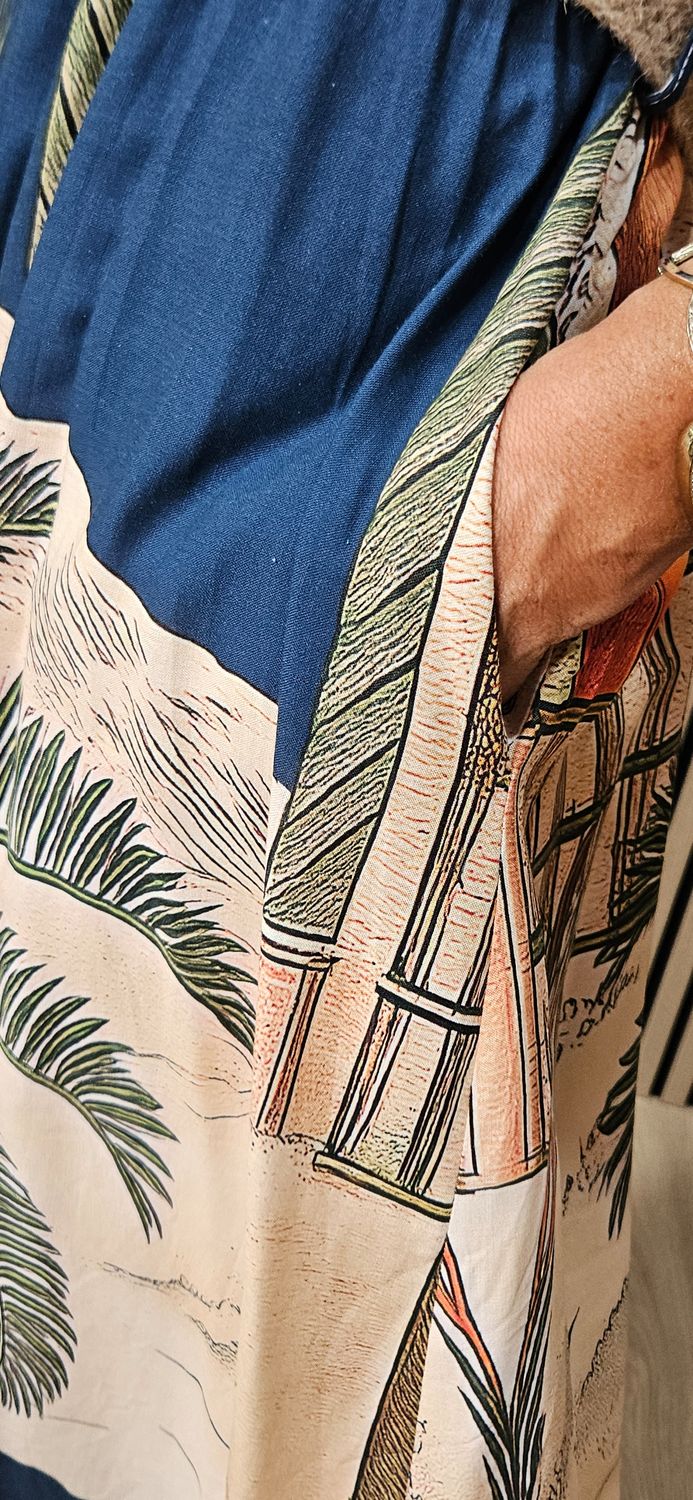 Scenic Palm Print Linen Blend Dress - Navy