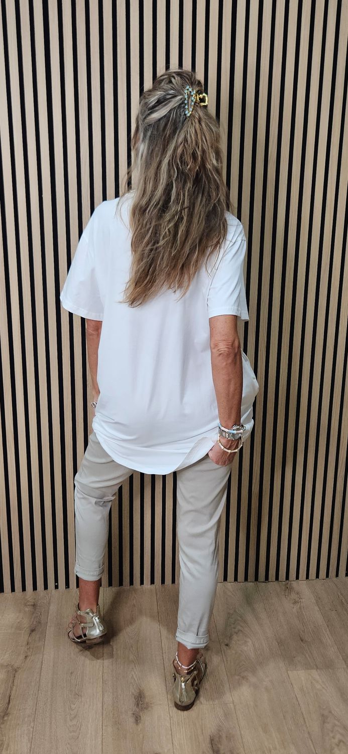 Contrast Ribbon Rose T-Shirt - white