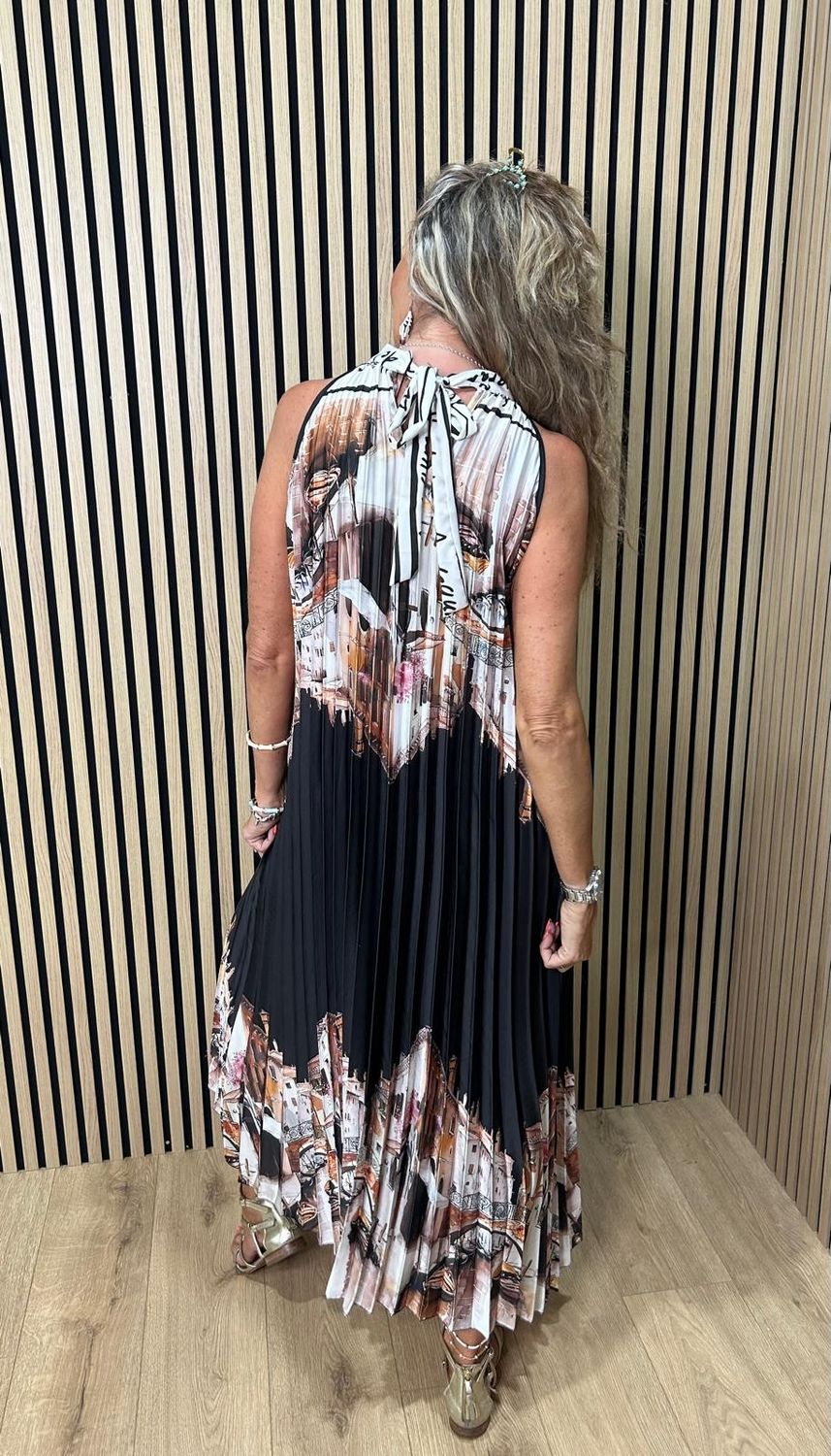 Côte D’Azur Print Pleated Satin Maxi Dress