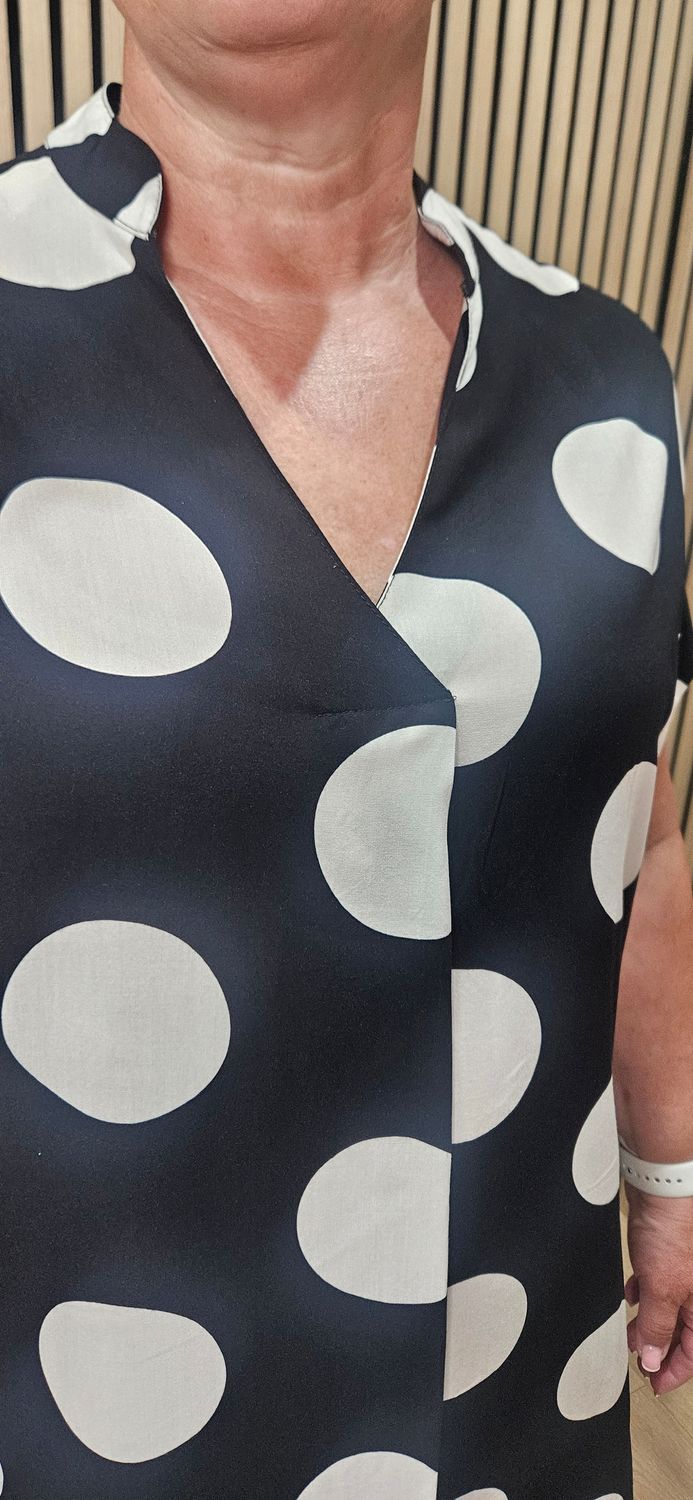 Oversized Spot Print Tunic Dress – Black/White