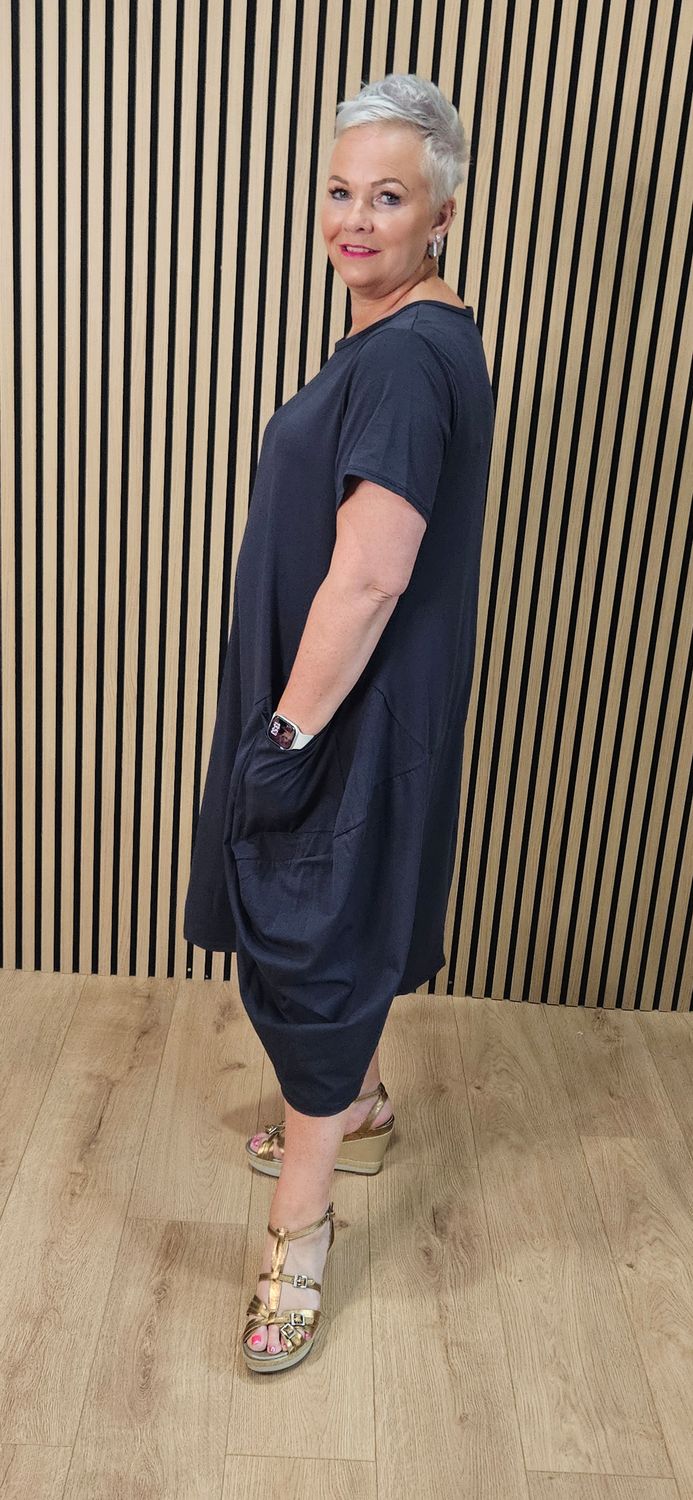 Cotton Pocket Detail Cocoon Dress – Navy