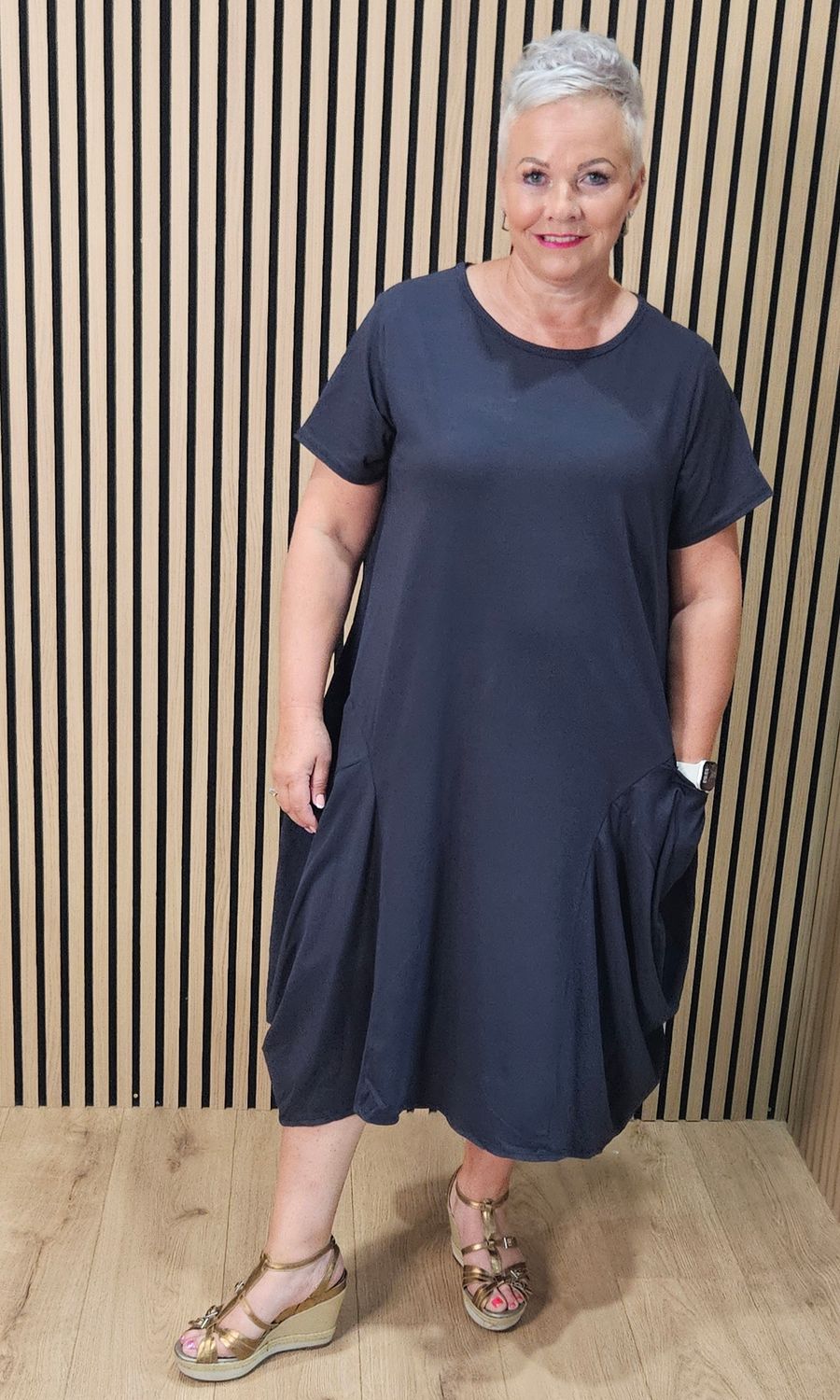 Cotton Pocket Detail Cocoon Dress – Navy