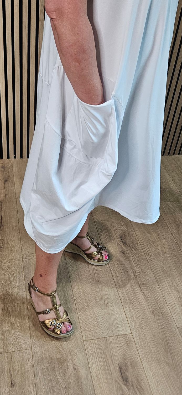 Cotton Pocket Detail Cocoon Dress – White