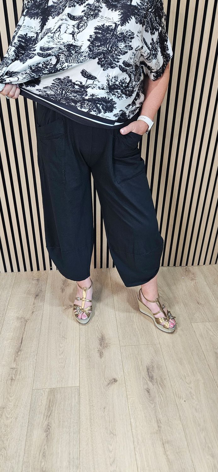 Cotton Stretch Cocoon Trousers – Black