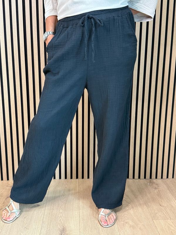 Cotton Crinkle Wide Leg Trousers - Black