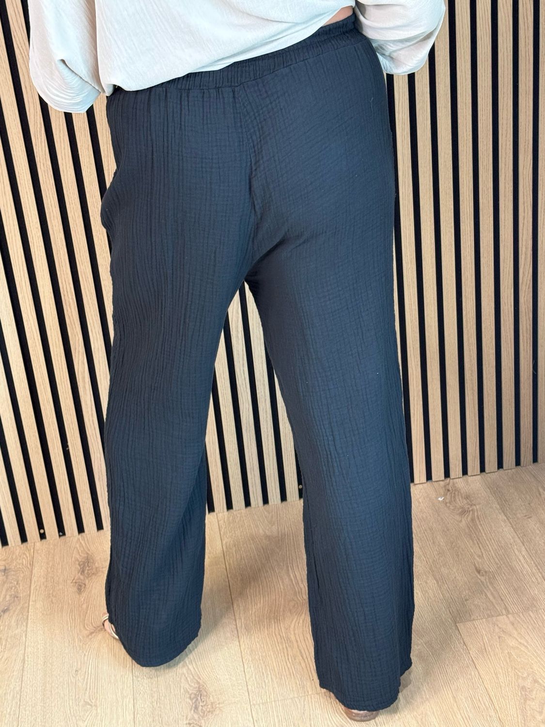 Cotton Crinkle Wide Leg Trousers - Black