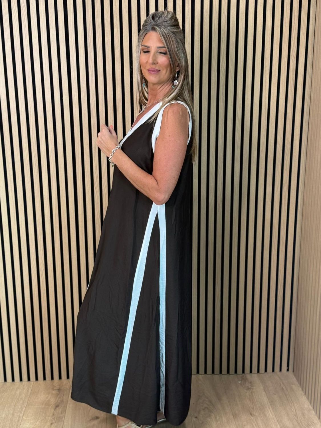 Contrast Border Maxi Dress – Chocolate + White