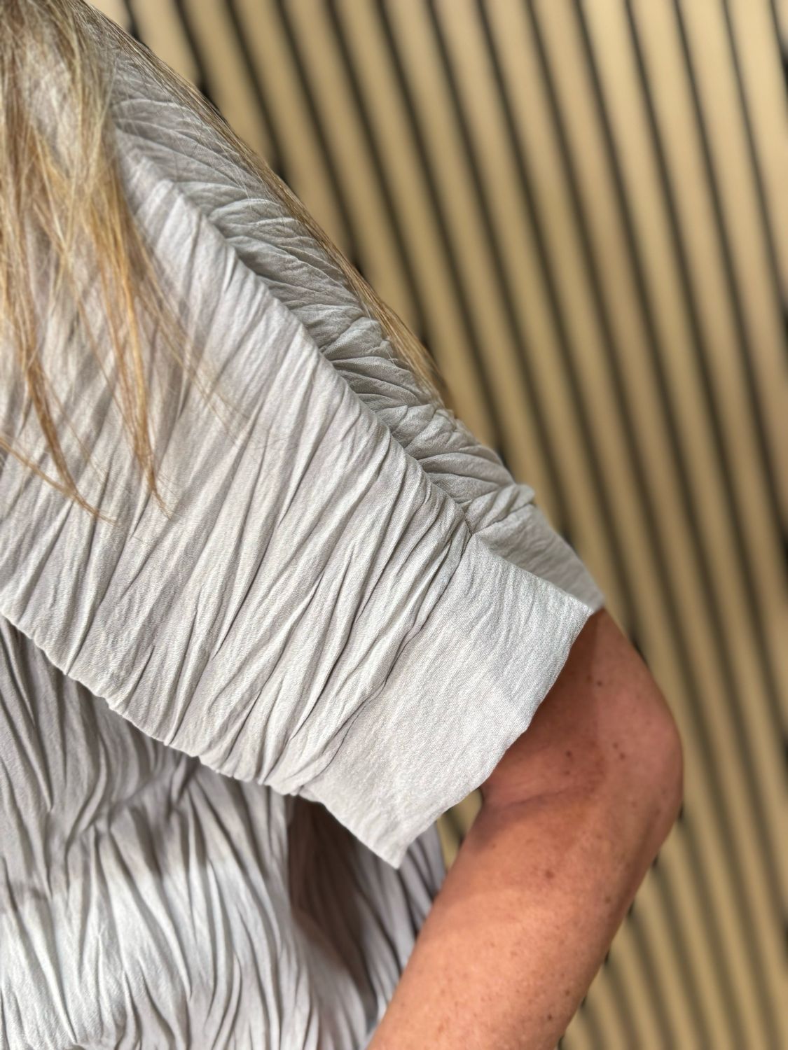 Crinkle Oversized Top - Taupe