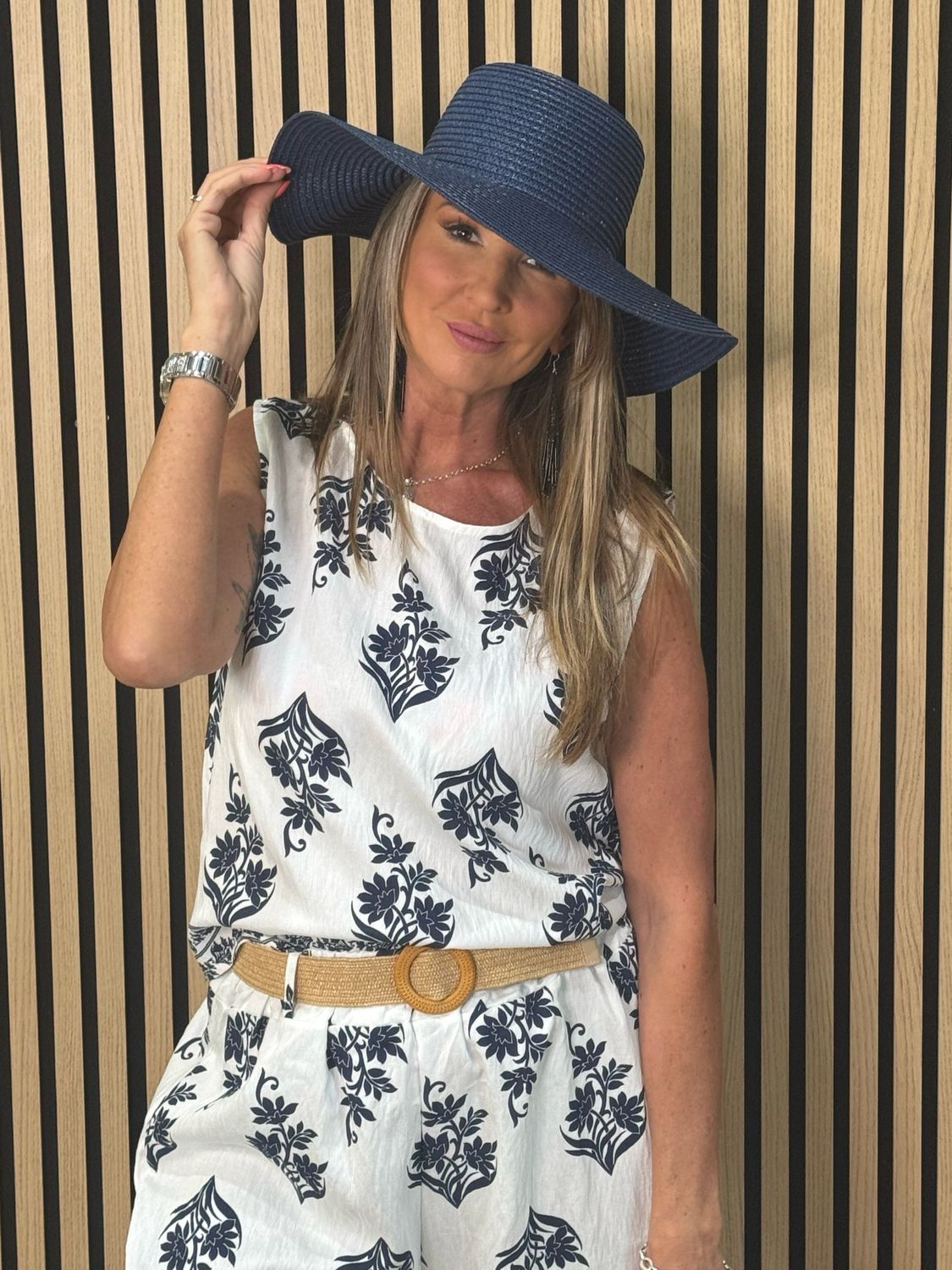 Printed Co-Ord Top &amp; Shorts Set - White/Navy