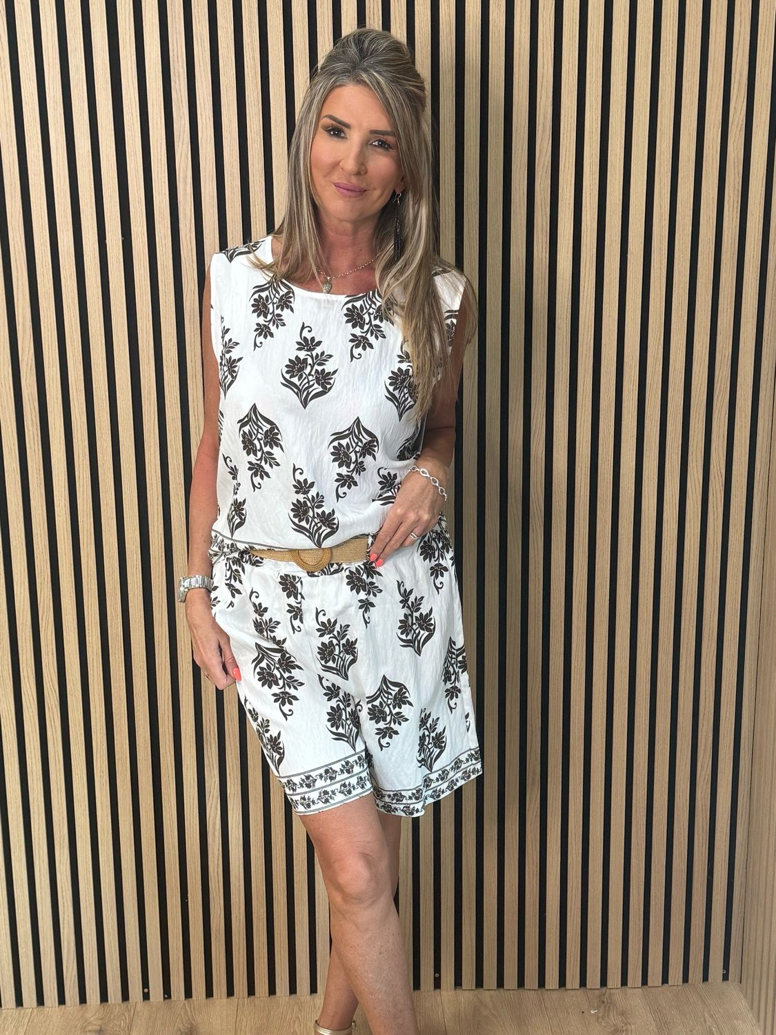 Printed Co-Ord Top &amp; Shorts Set - White/Brown