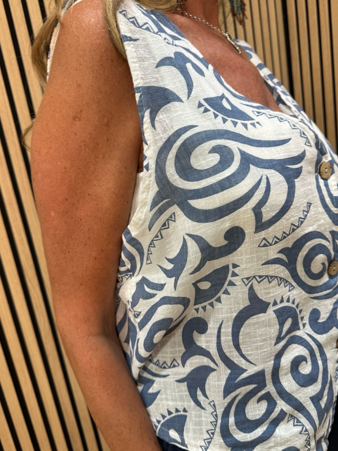 Tribal Print Button Front Top - White/Blue