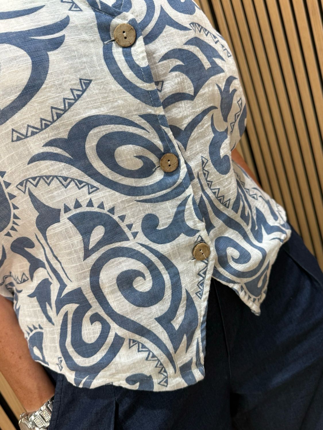 Tribal Print Button Front Top - White/Blue