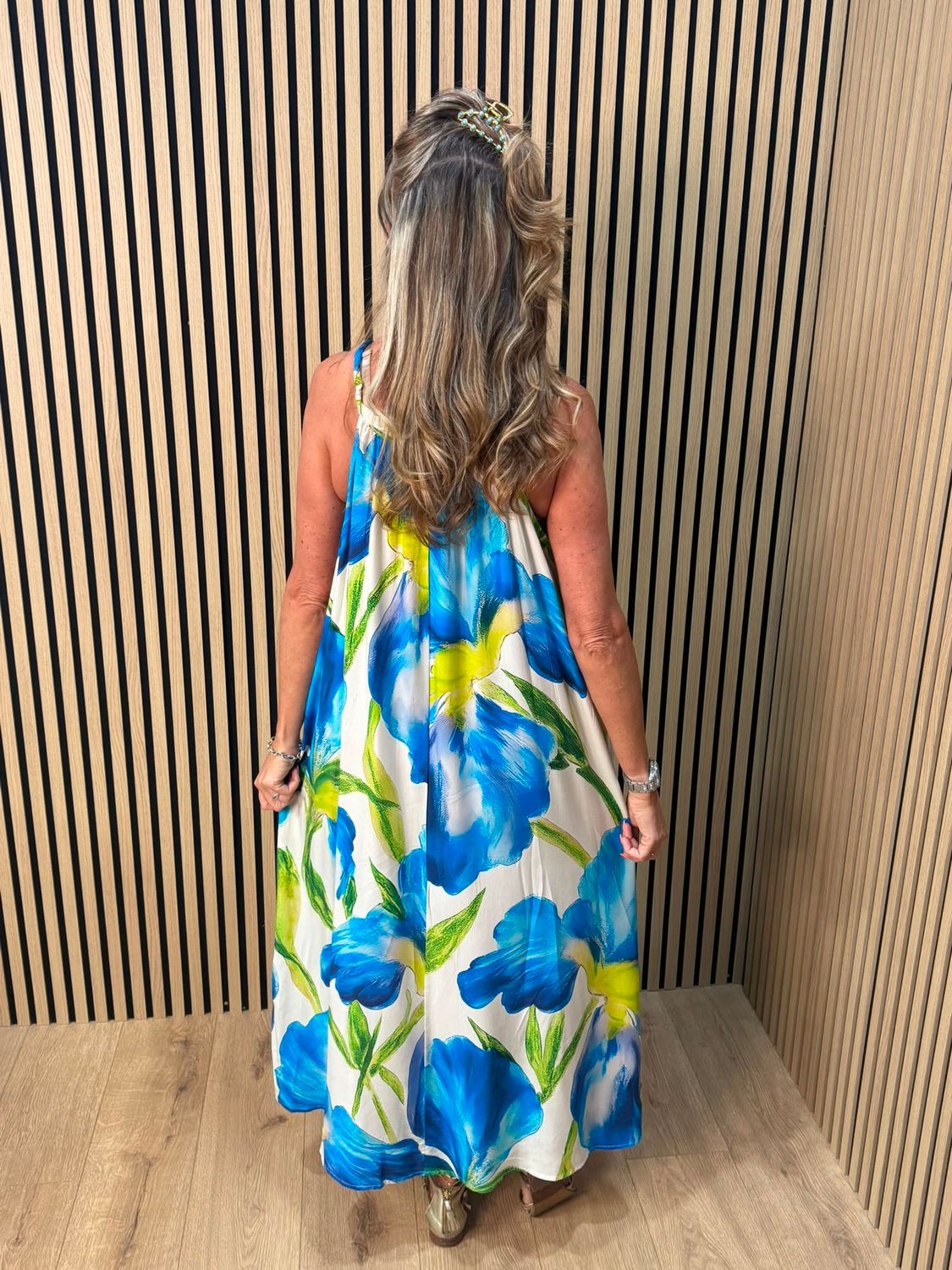 Blue Floral Beaded Maxi Dress –