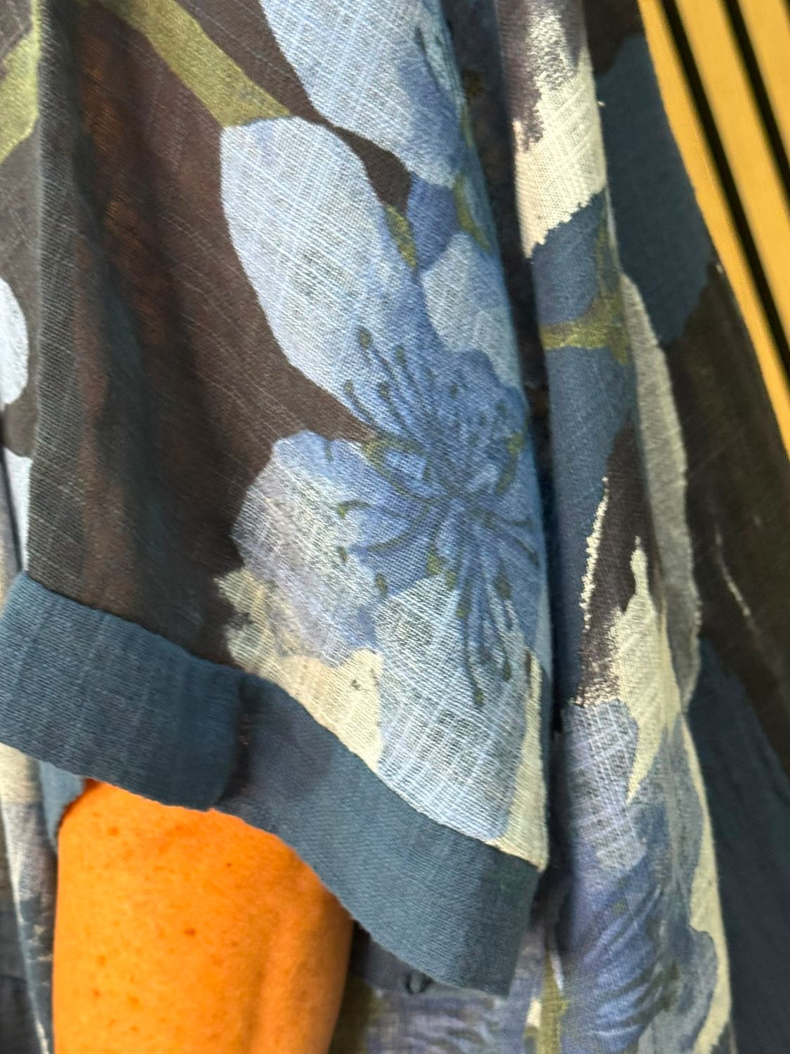 Floral Pocket Cotton Top – Navy