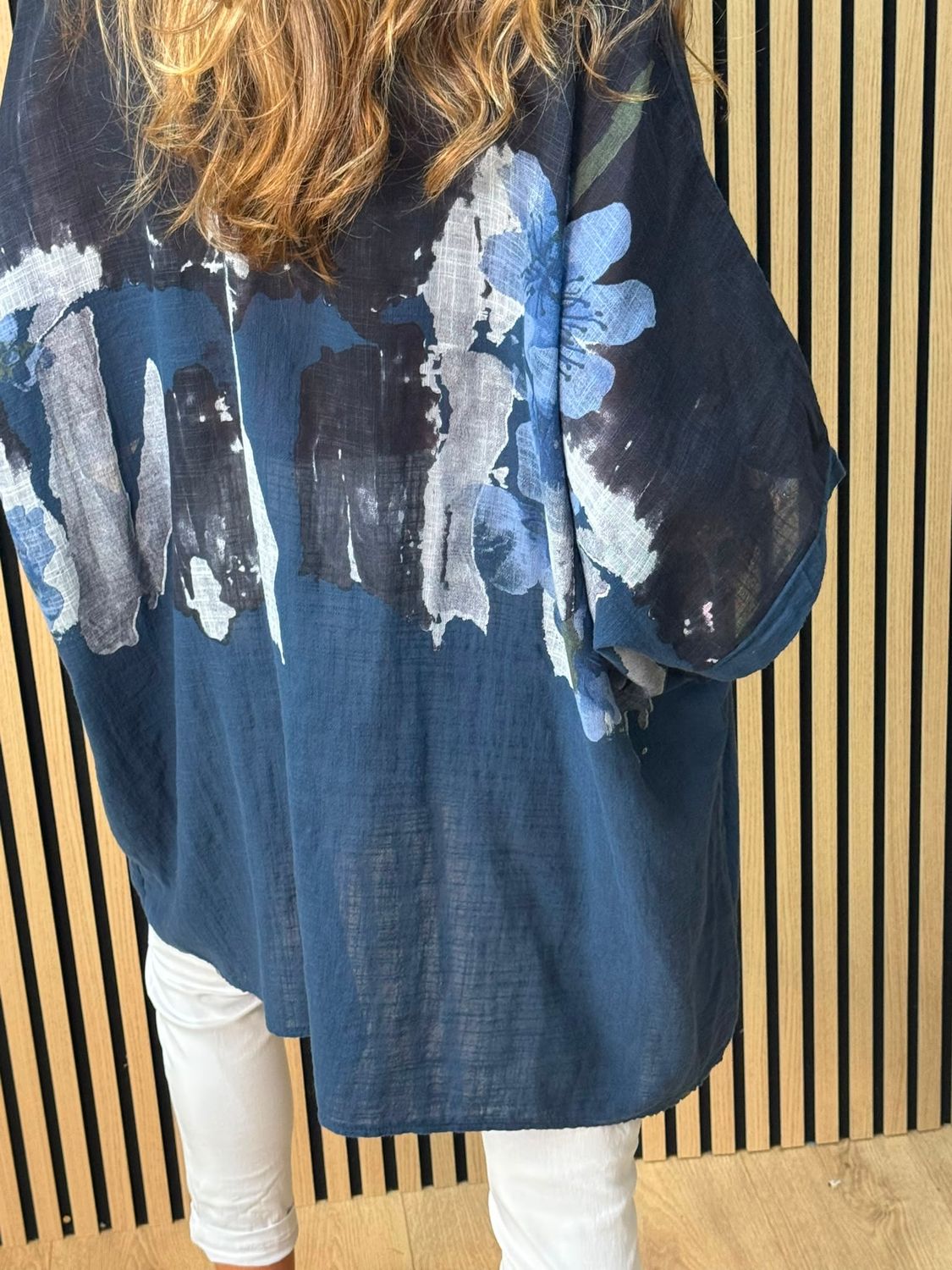 Floral Pocket Cotton Top – Navy