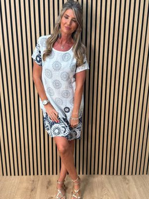 Floral Border Pocket Dress – White/navy