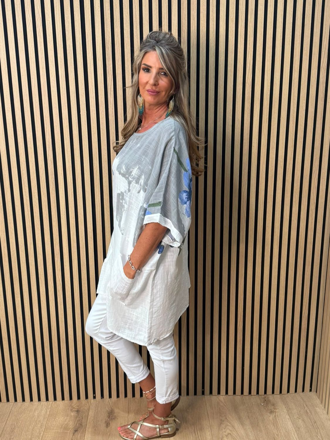 Floral Pocket Cotton Top – Taupe