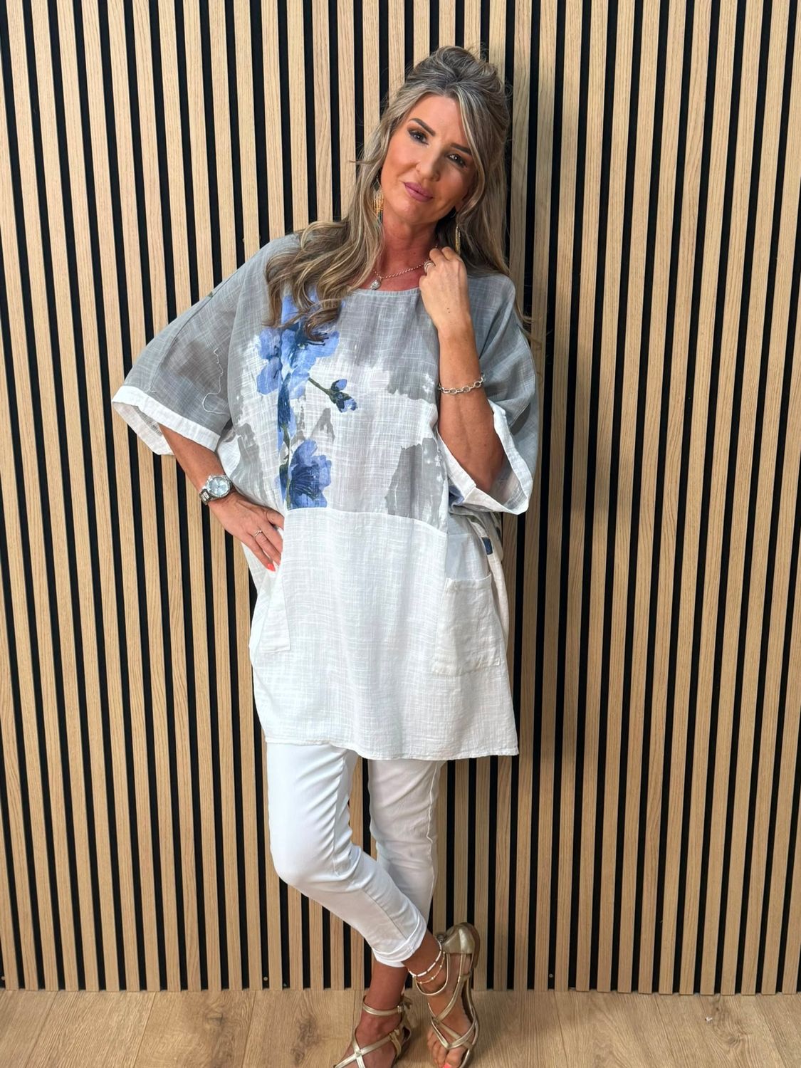 Floral Pocket Cotton Top – Taupe
