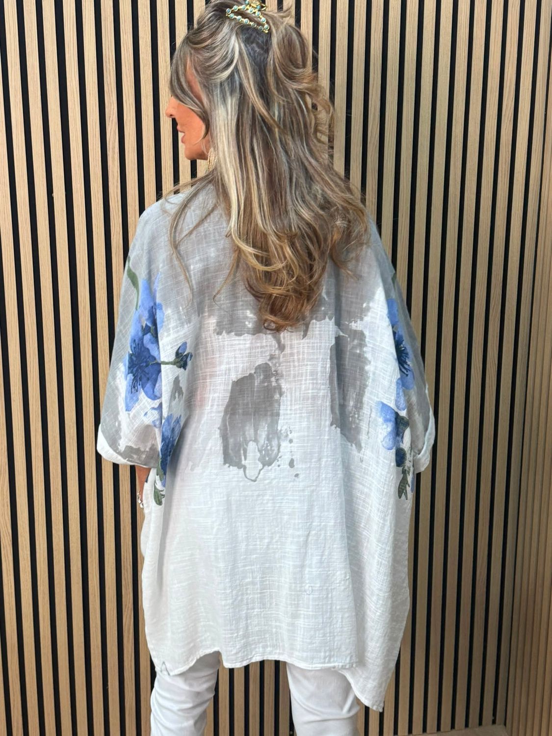 Floral Pocket Cotton Top – Taupe