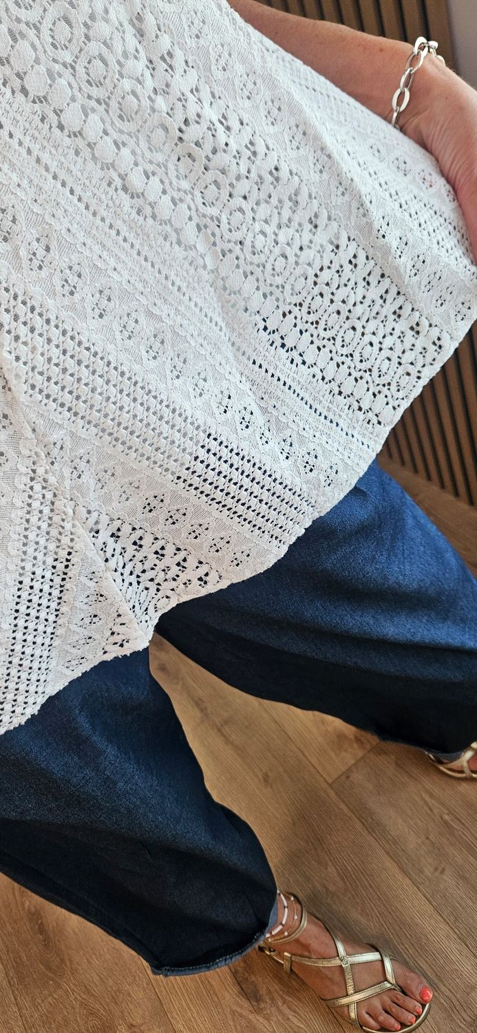 Lace Detail Swing Vest Top -White
