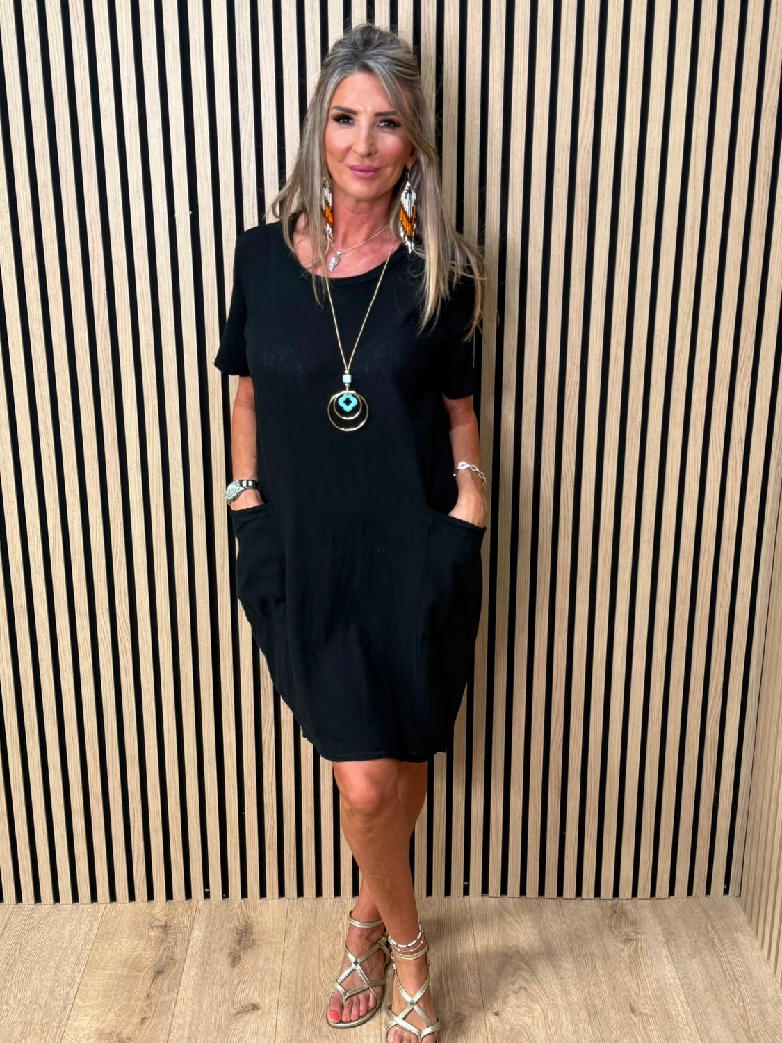 Cotton Blend Cocoon Pocket Dress with neclace - Black
