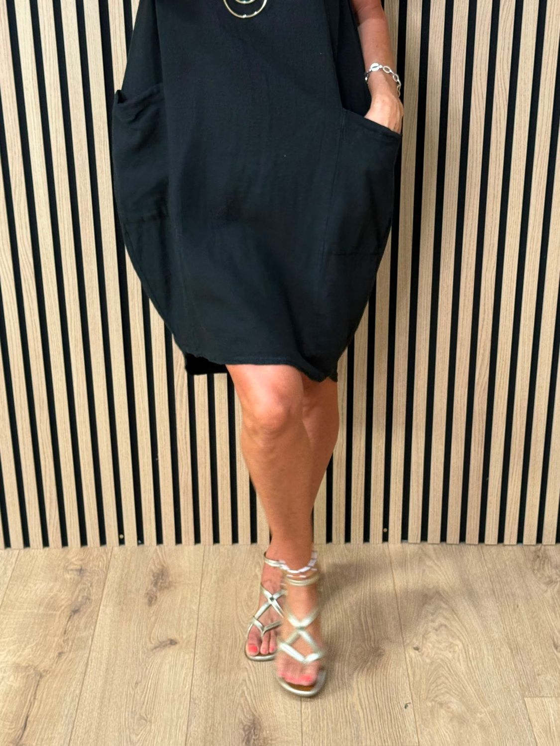 Cotton Blend Cocoon Pocket Dress with neclace - Black