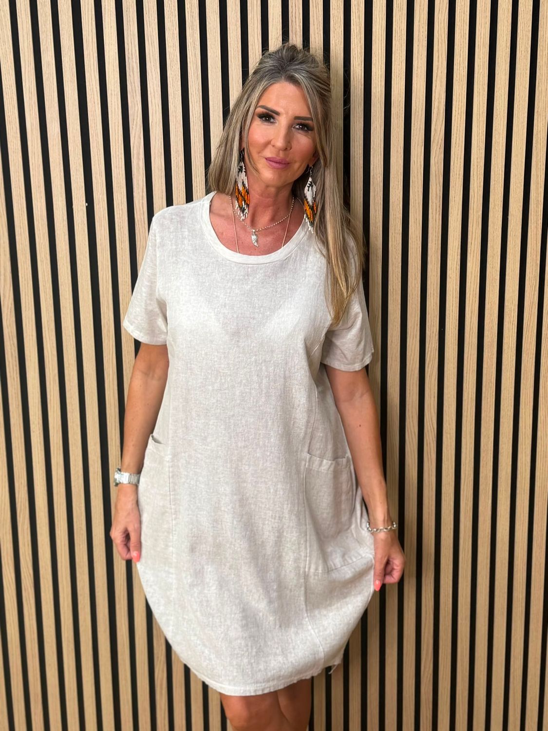 Cotton Blend Cocoon Pocket Dress With Necklace –  Stone